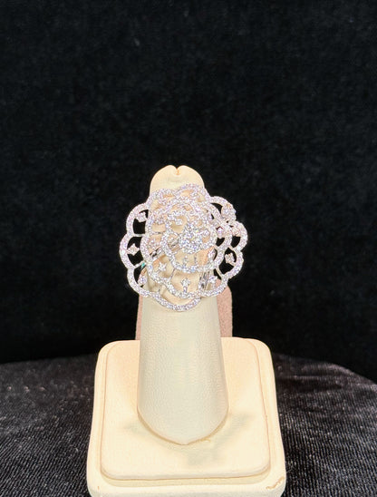 Rose Pattern Diamond Ring