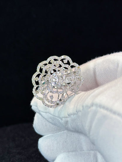 Rose Pattern Diamond Ring