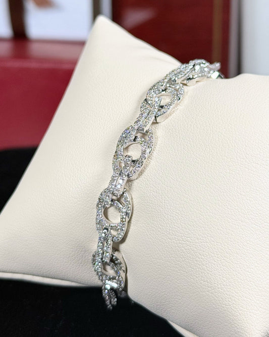 Double Linked Rings Diamond Bracelet